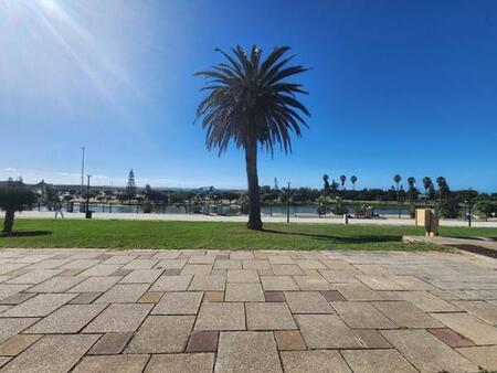 1 Bedroom Apartment in Humewood