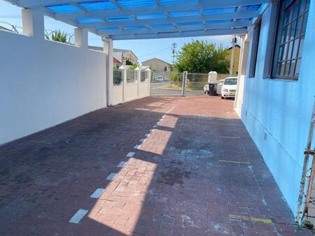 1 Bedroom House in Wynberg