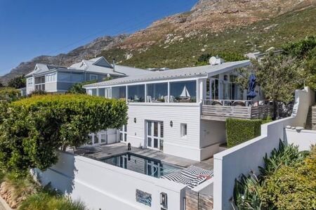 4 Bedroom House in Murdock Valley