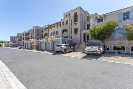 2 Bedroom Apartment in Century City