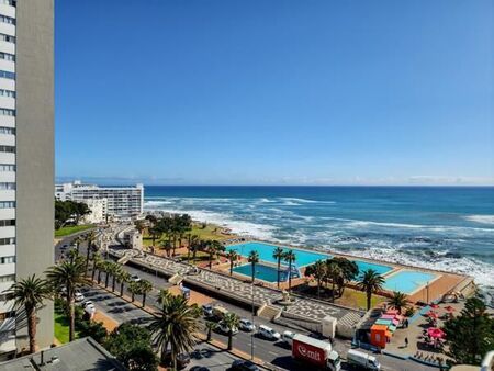 2 Bedroom Apartment in Sea Point