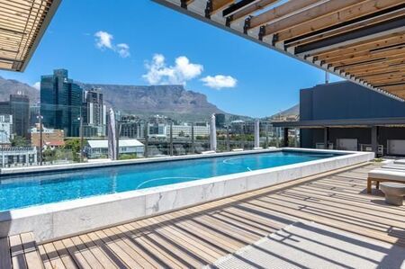 1 Bedroom Apartment in Waterfront