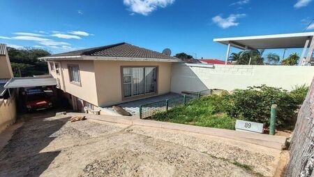3 Bedroom house to rent in Croftdene, Chatsworth