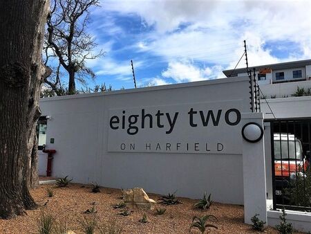 2 Bedroom apartment to rent in Kenilworth Upper, Cape Town