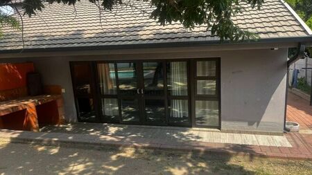 1 Bedroom cottage to rent in Blairgowrie, Randburg