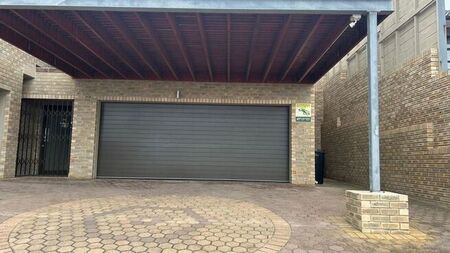 3 Bedroom house to rent in Dana Bay, Mossel Bay