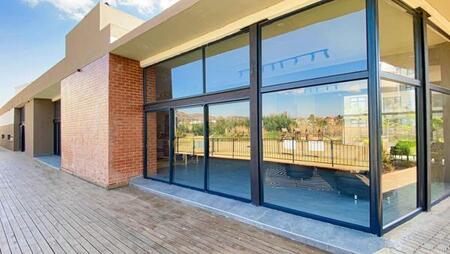 3 Bedroom Apartment in Willowbrook