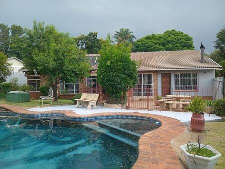 3 Bedroom House in Weltevreden Park