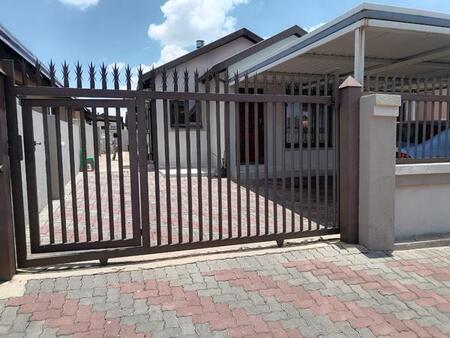 3 Bedroom House in Soshanguve