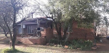 2 Bedroom House in Kameeldrift East