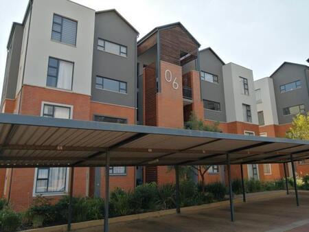 3 Bedroom Apartment in The Hills