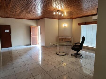 4 Bedroom House in Lynnwood Ridge