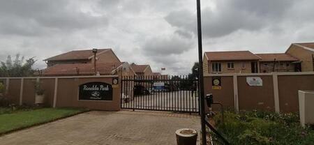 3 Bedroom Townhouse in Willow Park Manor