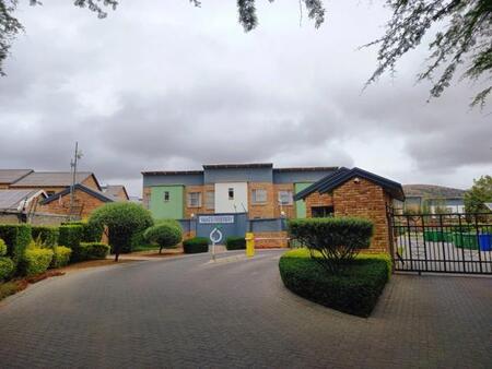 2 Bedroom Duplex in Theresapark