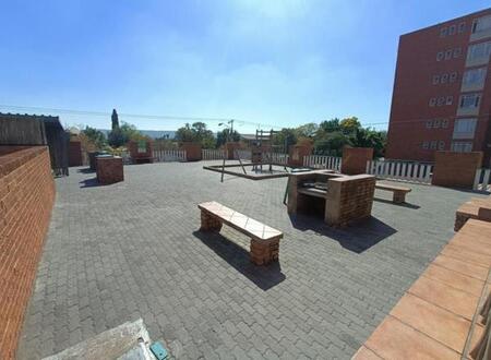 2 Bedroom Apartment in Gezina