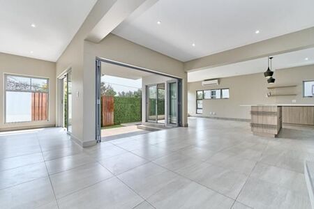 4 Bedroom House in Bryanston