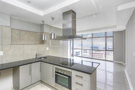 2 Bedroom Apartment in Sandown