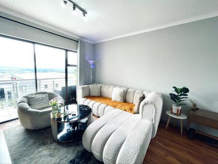 2 Bedroom Apartment in Fourways