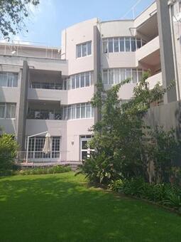 2 Bedroom Apartment in Illovo