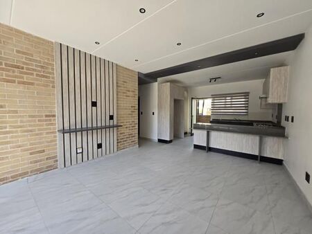 2 Bedroom Apartment in Bryanston