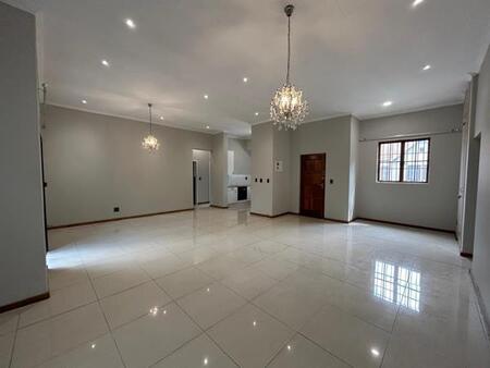 3 Bedroom Apartment in Saxonwold
