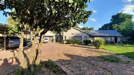 1 Bedroom Apartment in Randpark Ridge