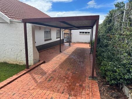 3 Bedroom House in Linden