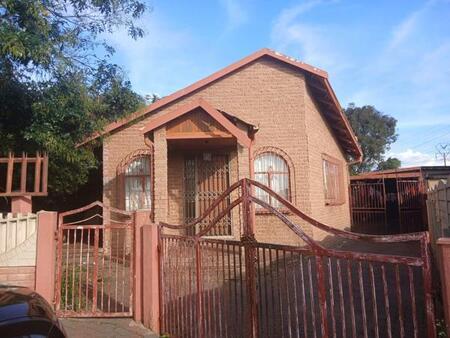 3 Bedroom House in Riverlea