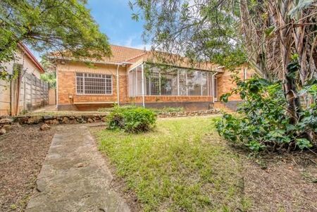 4 Bedroom House in Emmarentia