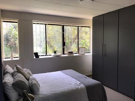 1 Bedroom Apartment in Kew