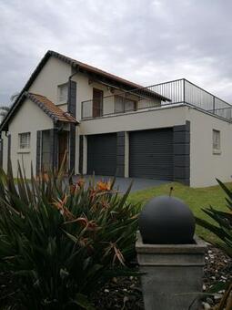 3 Bedroom Cluster in Glen Marais