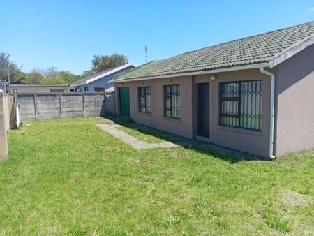 3 Bedroom House in East London Central