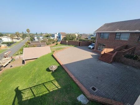 3 Bedroom House in Gonubie