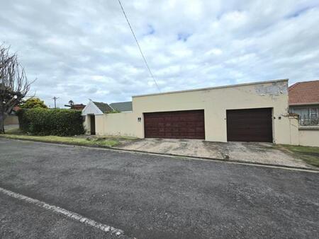 3 Bedroom House in Chiselhurst