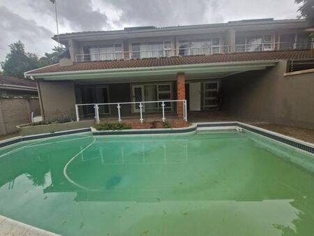 3 Bedroom Townhouse in Selborne