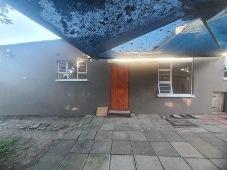 1 Bedroom Flat in Beacon Bay