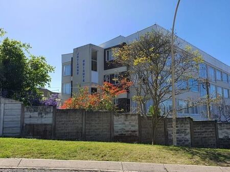 1 Bedroom Apartment in Amalinda