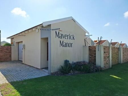 3 Bedroom Townhouse in Sherwood and surrounds