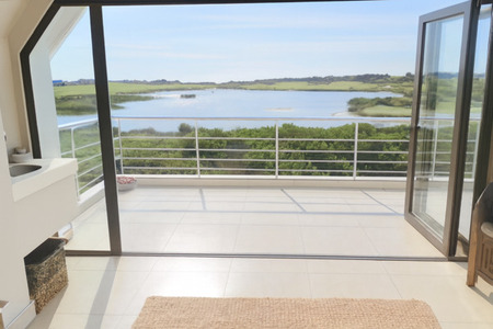 5 Bedroom House in St Francis Links