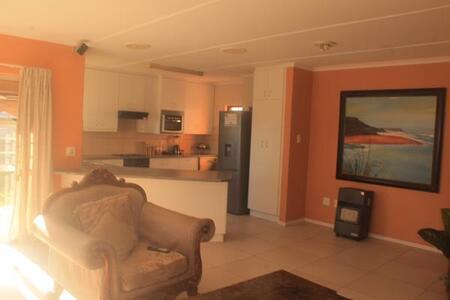 3 Bedroom Townhouse in Abbotsford