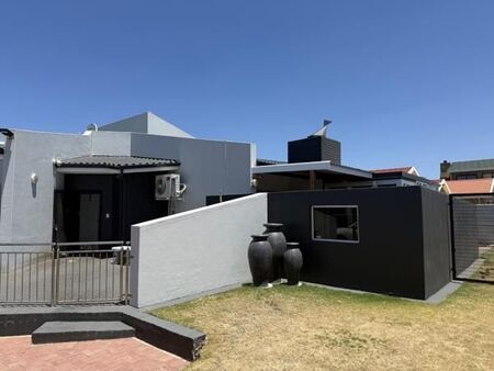 3 Bedroom House in Hartenbos
