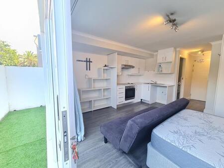 Studio Apartment in Kenilworth