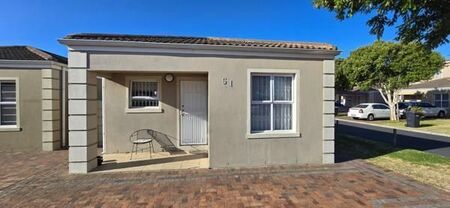 2 Bedroom House in Heideveld