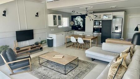 1 Bedroom Apartment in Sea Point