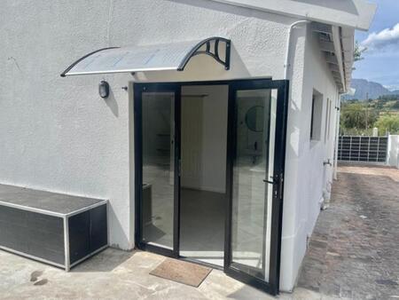 Studio apartment in Jamestown