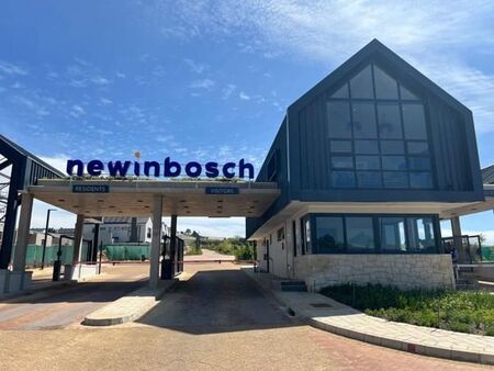 2 Bedroom Apartment in Cloetesville