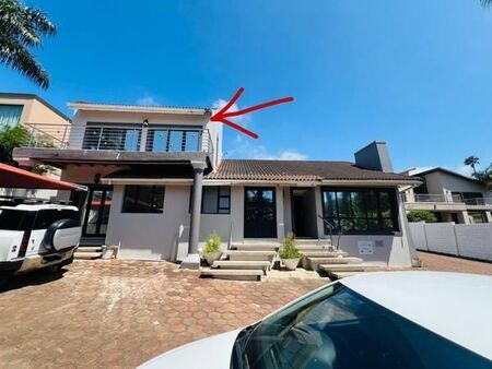 Bachelor apartment in Herrwood Park