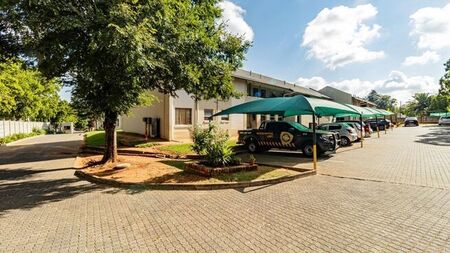 2 Bedroom apartment to rent in Bramley View, Johannesburg