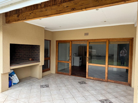 1 Bedroom House in Constantia Kloof