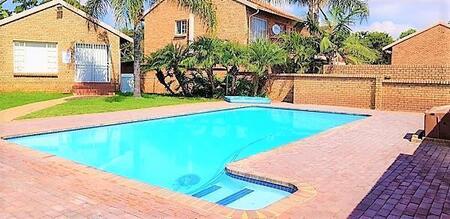 2 Bedroom Apartment in Faerie Glen